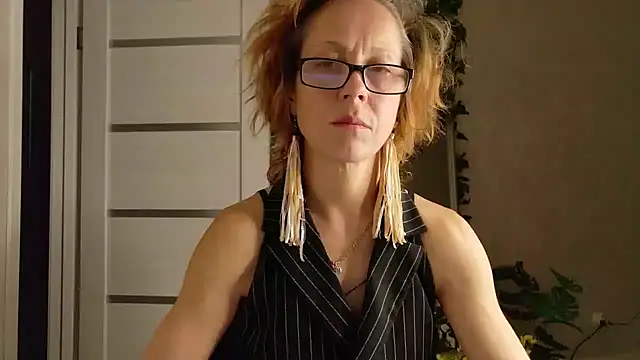 XXX chat uživo modela LioraWeiss