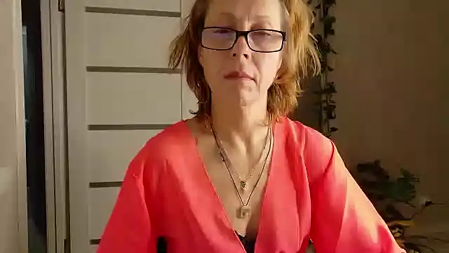 LioraWeiss Live XXX-Chat