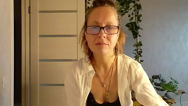 LioraWeiss Live XXX-Chat