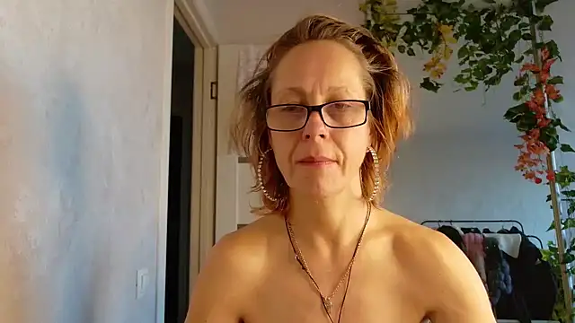 Czat XXX na żywo – LioraWeiss