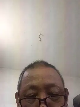 yaocaobi8 Show Webcam