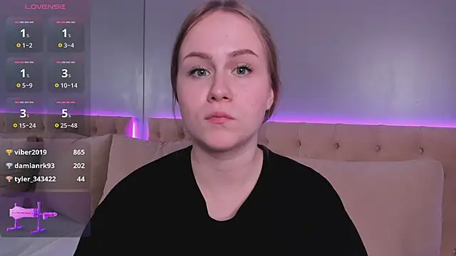 חדר צ'אט בשידור חי של stacy_moorex