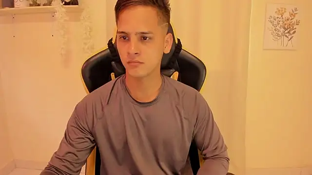 sexy_andres01 webcam show