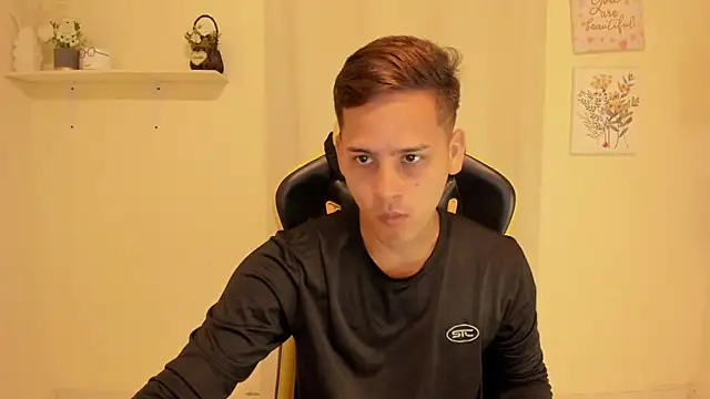 sexy_andres01 Шоу с уебкамера