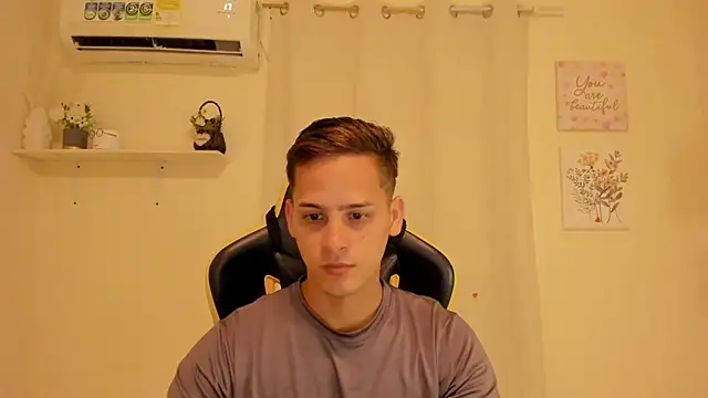 sexy_andres01 Webcam Show