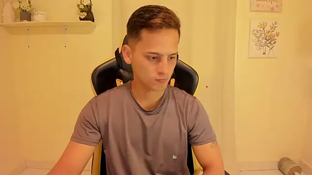 sexy_andres01: вебкам-шоу