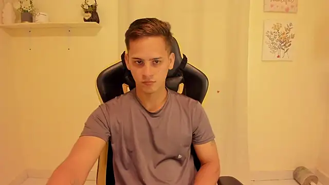 sexy_andres01 Show Webcam
