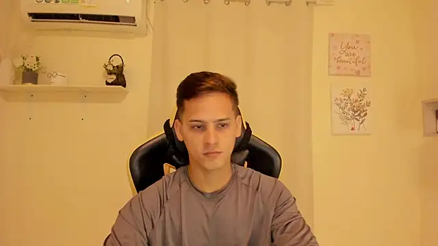 sexy_andres01 Pertunjukan Webcam