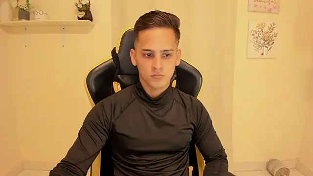 sexy_andres01 Show in webcam