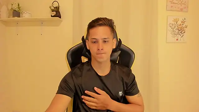 sexy_andres01 webcam show