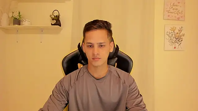sexy_andres01: вебкам-шоу