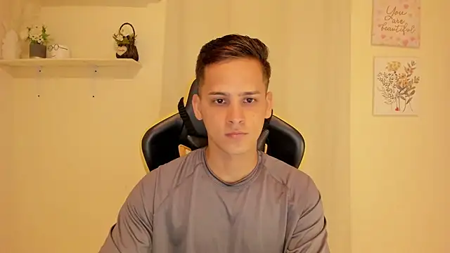 sexy_andres01 Pertunjukan Webcam