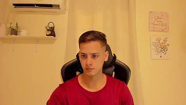 sexy_andres01 Pertunjukan Webcam