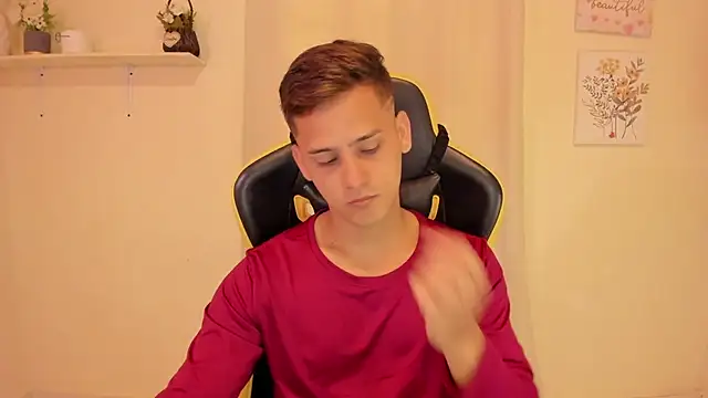 sexy_andres01's Webcam Show