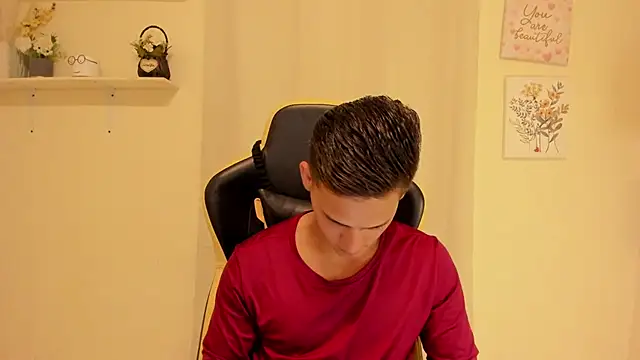 sexy_andres01 Adlı Modelin Web Kamerası Şovu