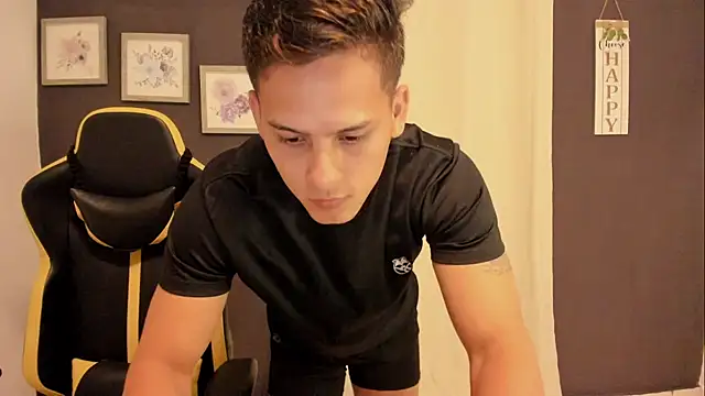 sexy_andres01 webkamerás műsora