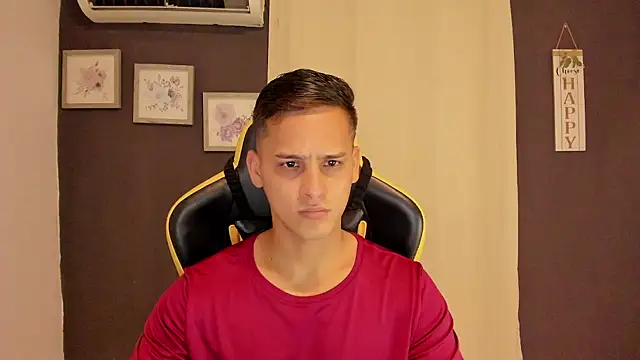 sexy_andres01 Show in webcam