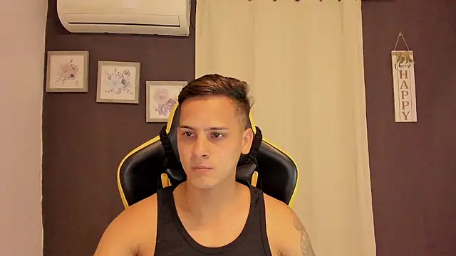 Show de sexy_andres01 na webcam
