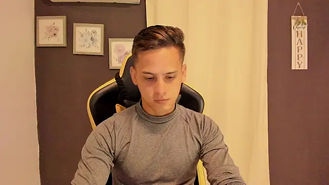 sexy_andres01 Adlı Modelin Web Kamerası Şovu
