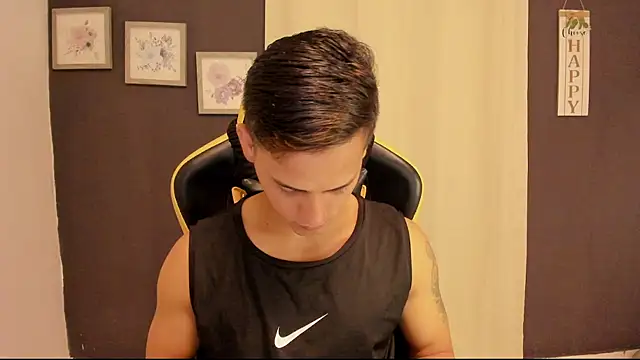 sexy_andres01 Pertunjukan Webcam