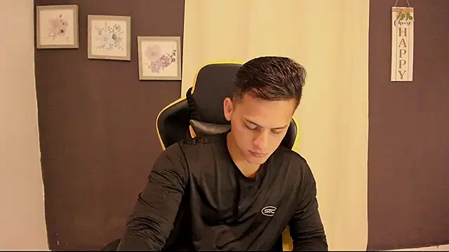 โชว์เว็บแคมของ sexy_andres01