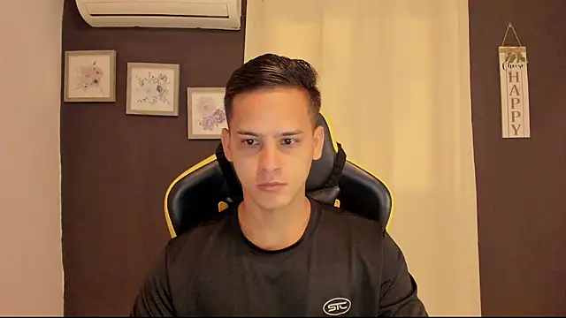 sexy_andres01 webkamerás műsora