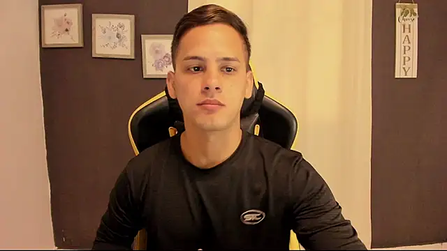 sexy_andres01 webkamerás műsora