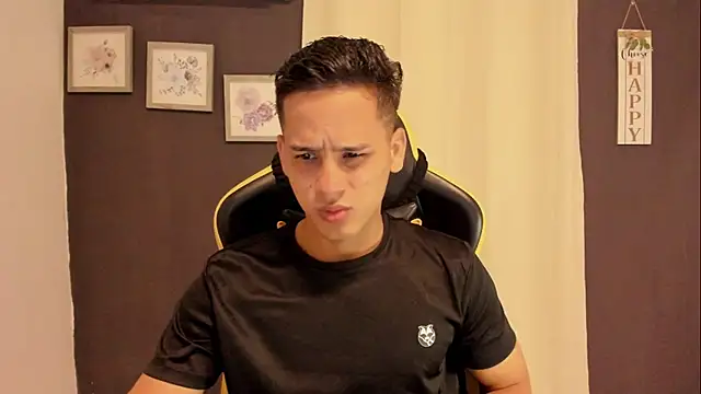 sexy_andres01 Webcam Show