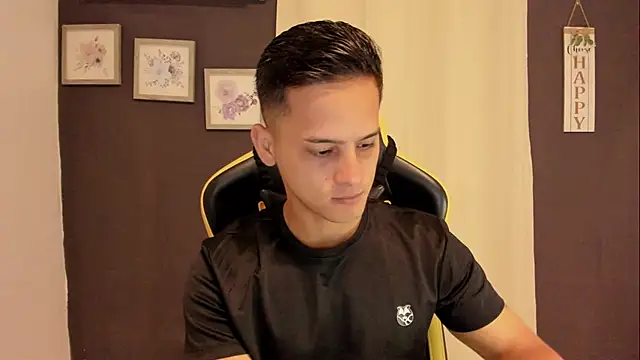 sexy_andres01 webkamerás műsora