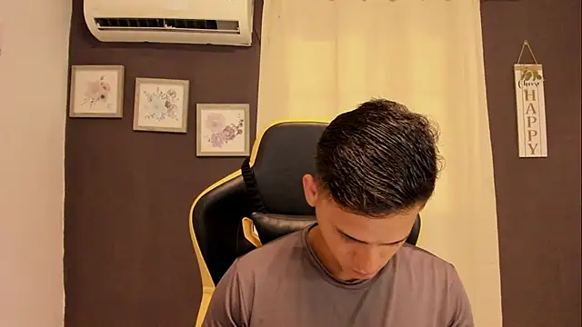 sexy_andres01 Pertunjukan Webcam