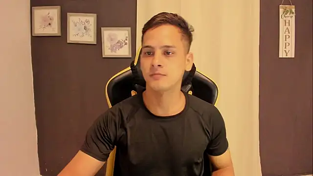 sexy_andres01 Adlı Modelin Web Kamerası Şovu