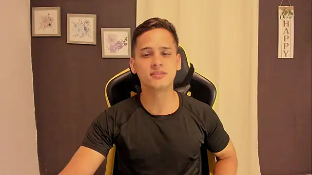 sexy_andres01 Adlı Modelin Web Kamerası Şovu