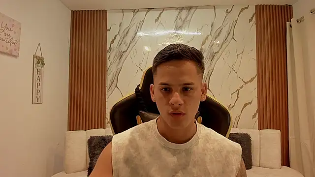 sexy_andres01 Adlı Modelin Web Kamerası Şovu