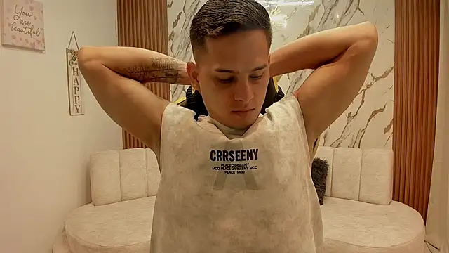 Show modela sexy_andres01 na web-kameri
