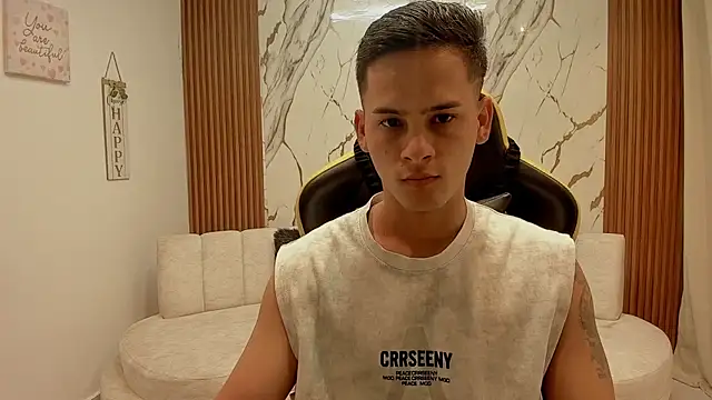 sexy_andres01 网络视讯表演