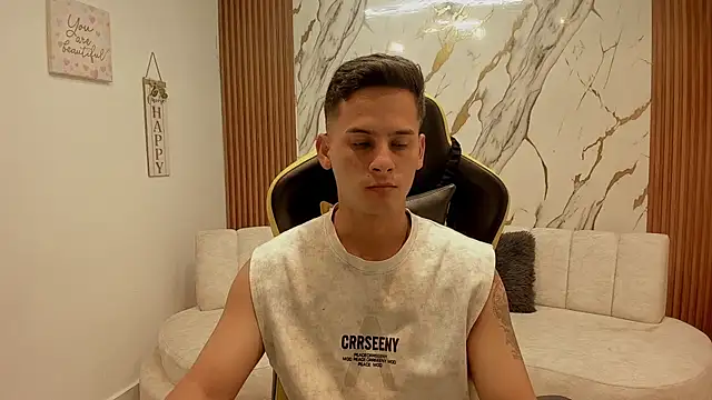 Show modela sexy_andres01 na web-kameri