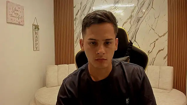 sexy_andres01 在線直播表演