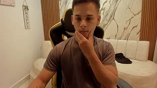 sexy_andres01 Pertunjukan Webcam