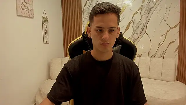 sexy_andres01 Show in webcam