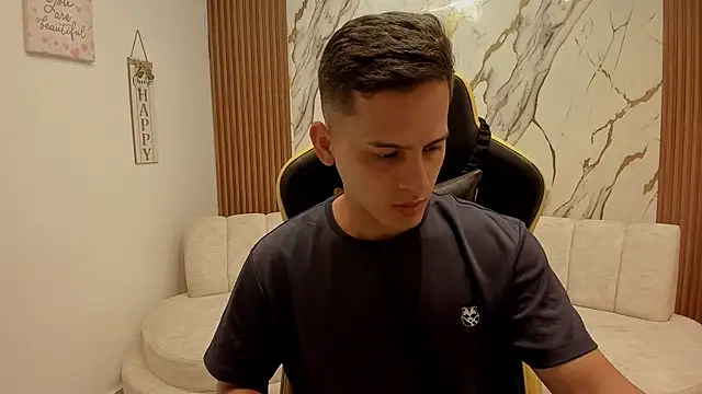 sexy_andres01 webcam show