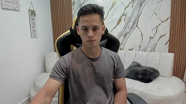 Show modela sexy_andres01 na web-kameri