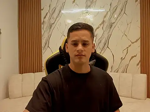sexy_andres01 – webcam-show