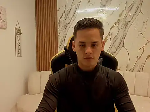 sexy_andres01のウェブカメラショー