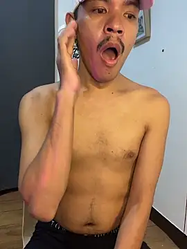 asian_darlingcummersxXx 网络视讯表演
