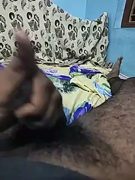 הופעת וובקאם של Narutojeeva_tamil