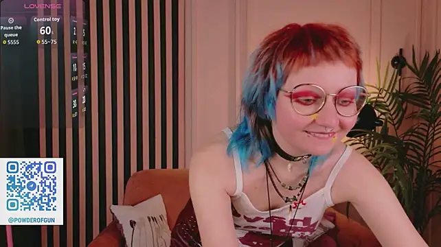 powderofgun's Live XXX Chat
