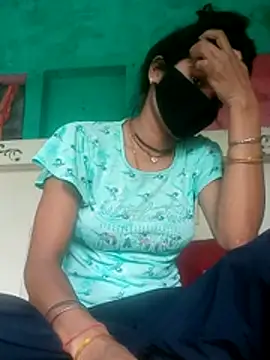 Shivani_bhabi Webcam-Show