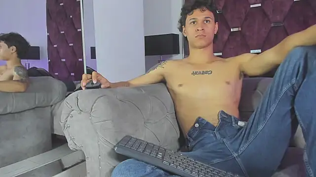 TonyBenedetti 웹캠 쇼