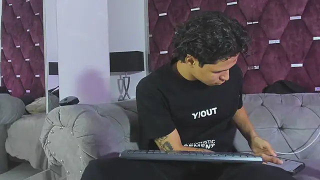 TonyBenedetti webkamerás műsora