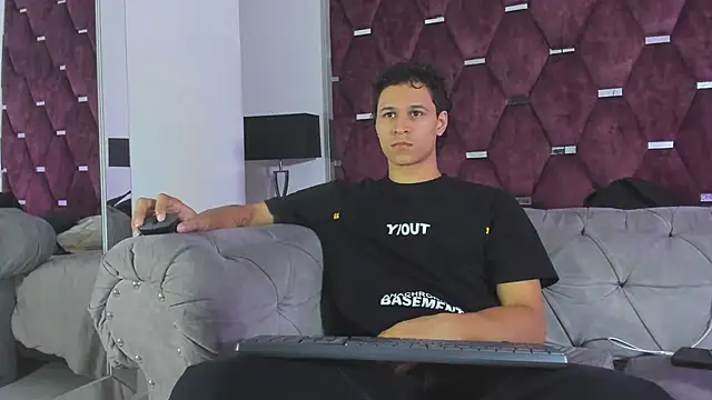 TonyBenedetti webcam show